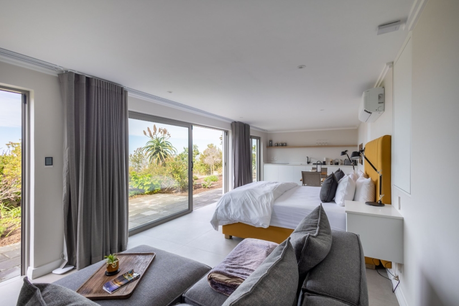 6 Bedroom Property for Sale in Cutty Sark Western Cape